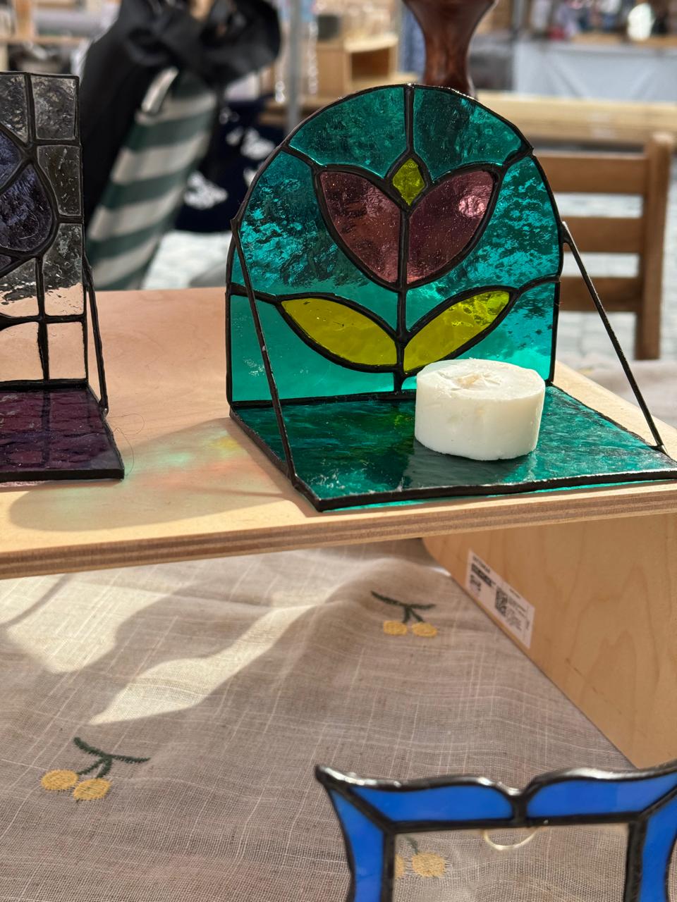 Floral candle holder