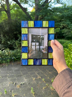Checkered picture frame